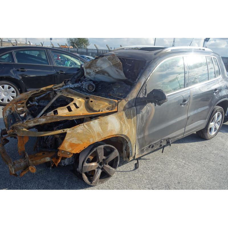 Feu arriere secondaire droit (feux) VOLKSWAGEN TIGUAN 1 Photo n°4