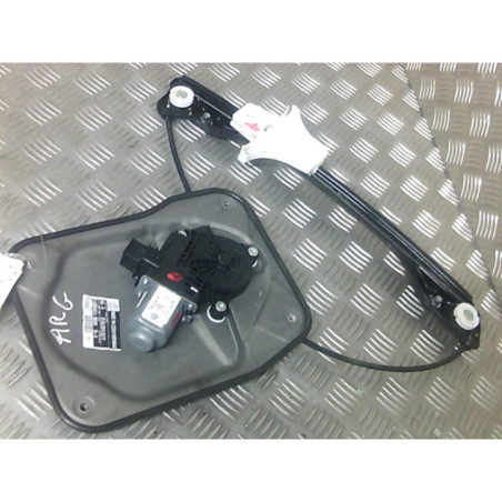Leve vitre electrique arriere gauche SKODA FABIA 2 Photo n°1