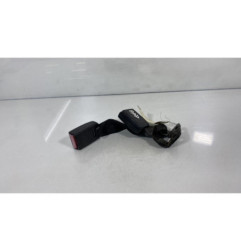 Attache ceinture arriere droit PEUGEOT 607