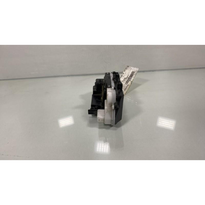 Serrure arriere droit PEUGEOT 607 Photo n°3
