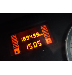 Poignee porte avant gauche DACIA SANDERO 1