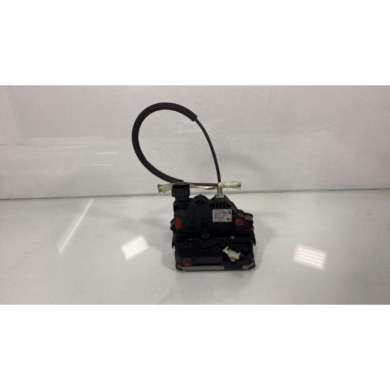 Serrure avant droit OPEL CORSA E Photo n°1