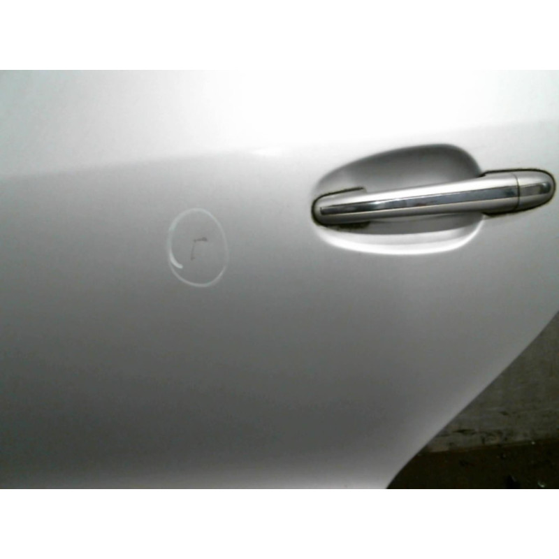 Porte arriere gauche MERCEDES CLASSE A 168 Photo n°2