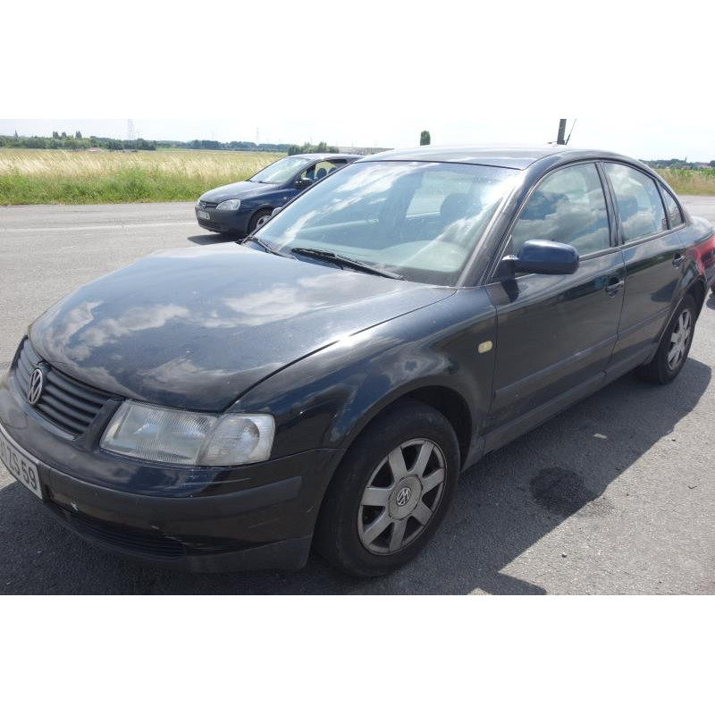 Aile avant gauche VOLKSWAGEN PASSAT 4 Photo n°3