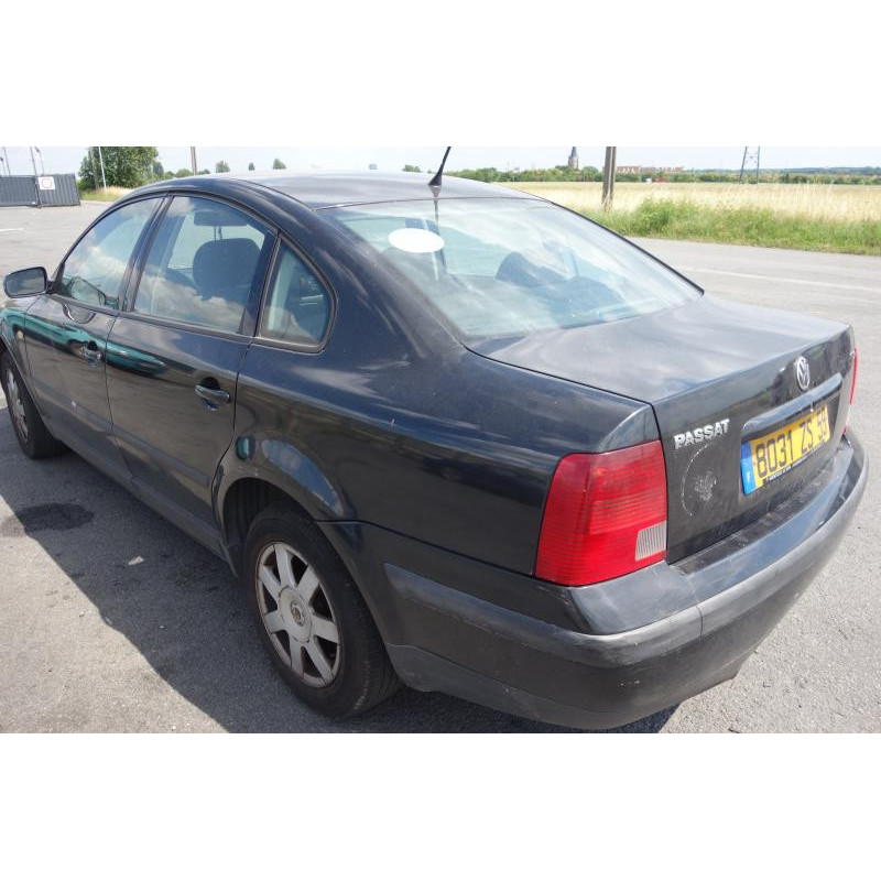 Aile avant gauche VOLKSWAGEN PASSAT 4 Photo n°6