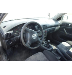 Aile avant gauche VOLKSWAGEN PASSAT 4