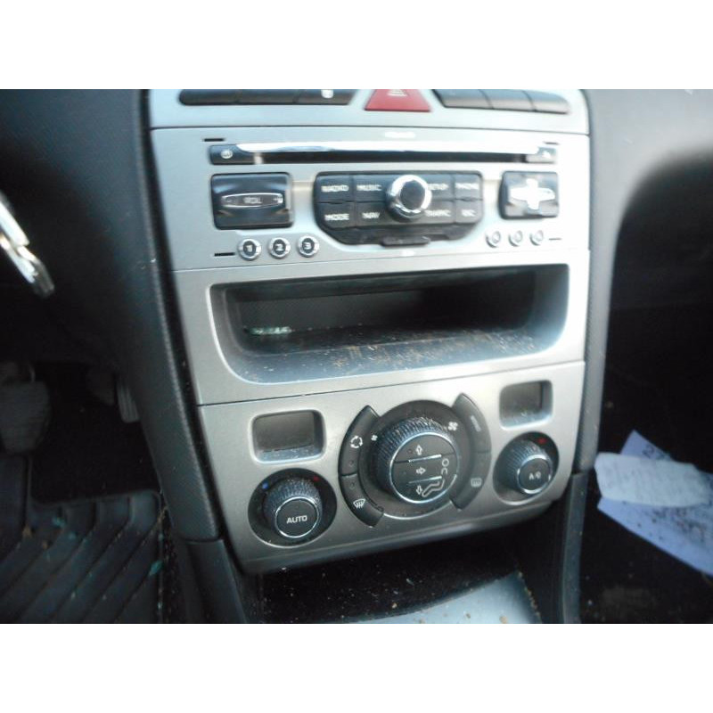 Pretensionneur de ceinture avant gauche PEUGEOT 308 1 Photo n°9