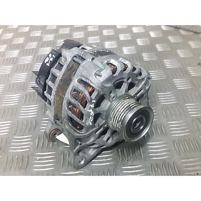 Alternateur RENAULT CLIO 4 Photo n°1