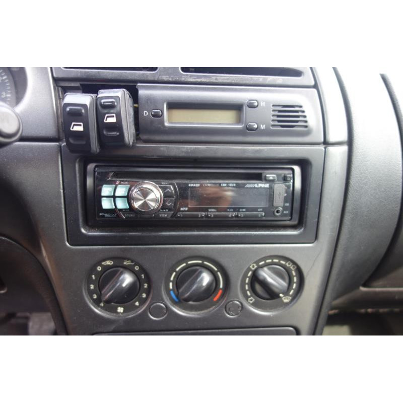 Trappe d'essence CITROEN XSARA Photo n°9