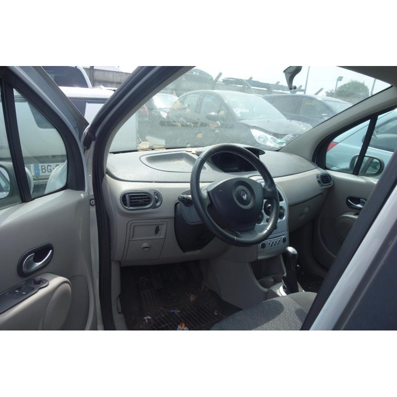 Trappe d'essence RENAULT MODUS Photo n°8