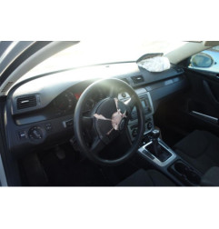 Renfort pare choc avant (traverse) VOLKSWAGEN PASSAT 5