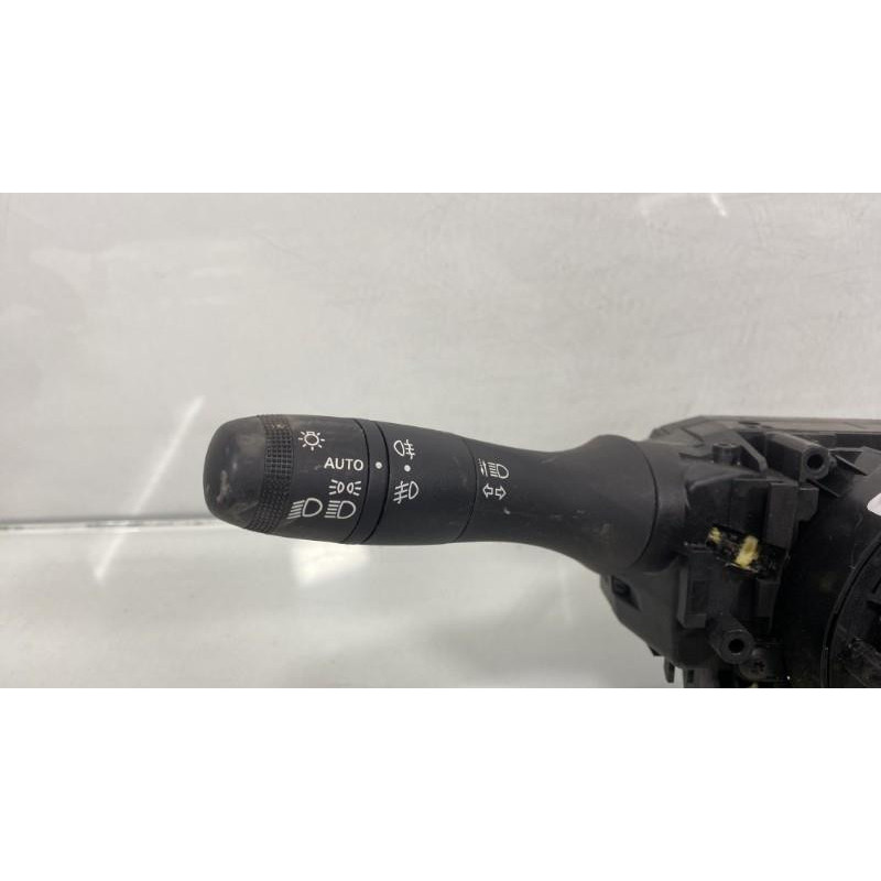 Com (Bloc Contacteur Tournant+Commodo Essuie Glace+Commodo Phare) DACIA DUSTER 2 Photo n°2