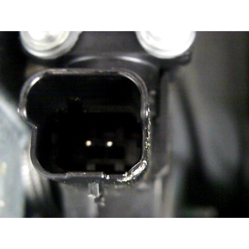 Leve vitre electrique arriere gauche DACIA DUSTER 2 Photo n°1