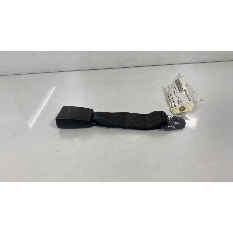 Attache ceinture arriere droit NISSAN MICRA 3 Photo n°2