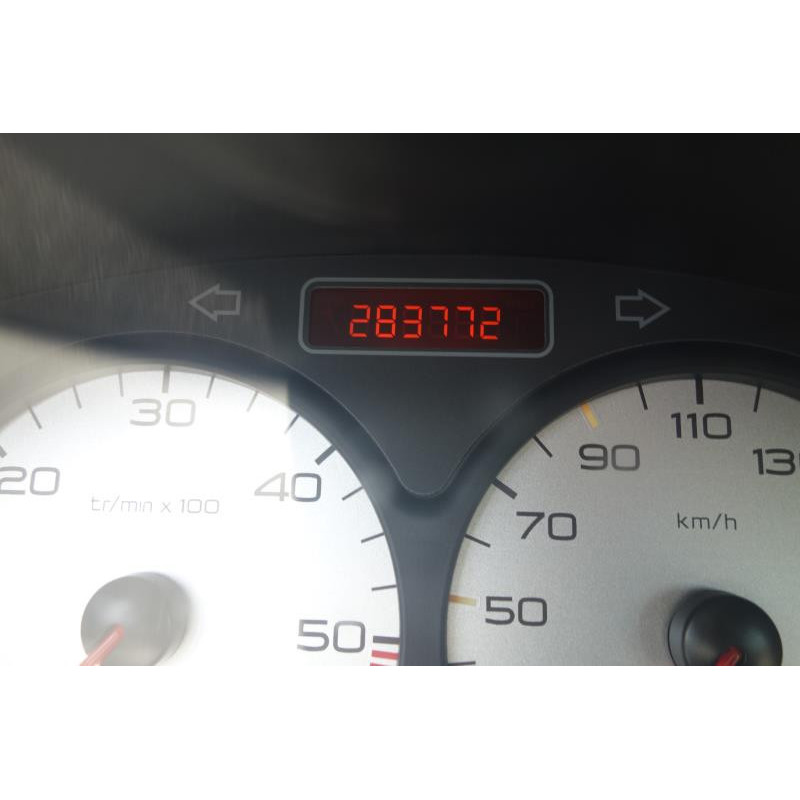 Ceinture arriere droit PEUGEOT 206 Photo n°11