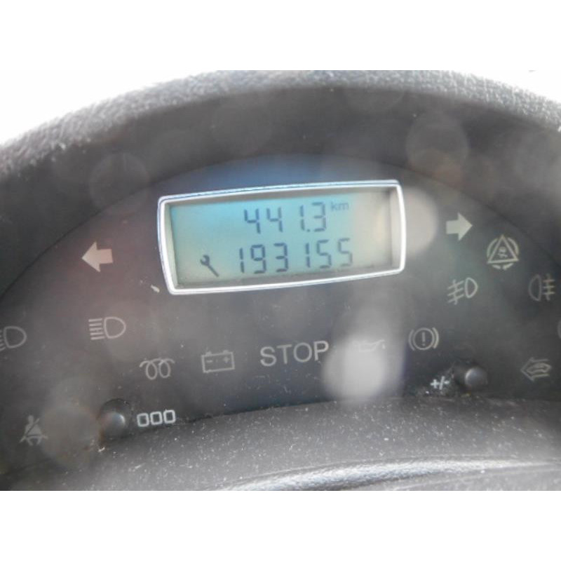 Leve vitre electrique arriere gauche CITROEN C8 Photo n°9