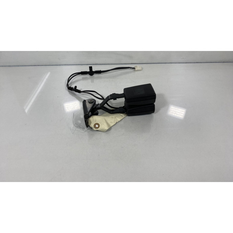 Attache ceinture arriere gauche CITROEN C5 2 Photo n°2