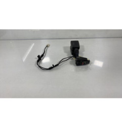 Attache ceinture arriere gauche CITROEN C5 2