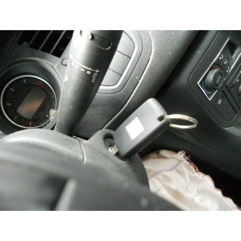Bouton de warning CITROEN C5 2 Photo n°12