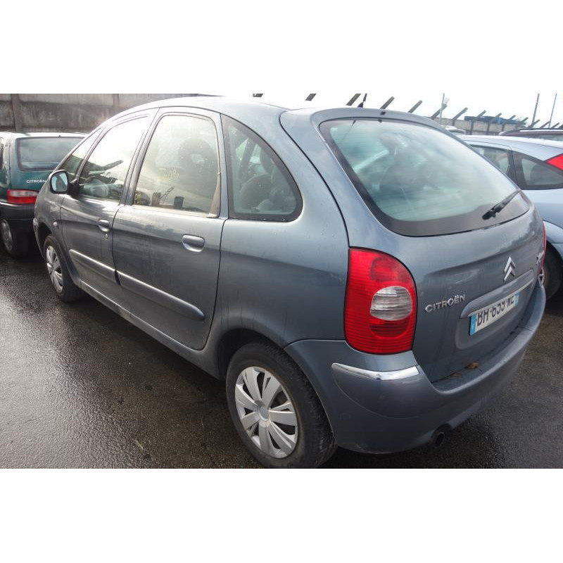Attache ceinture avant droit CITROEN XSARA PICASSO Photo n°7