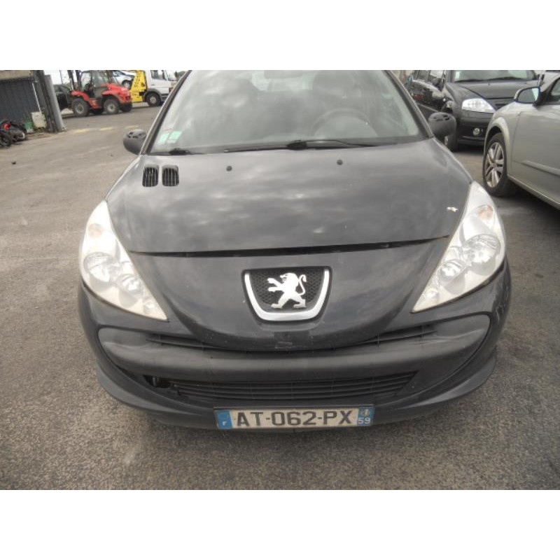 Attache ceinture arriere gauche PEUGEOT 206+ Photo n°5