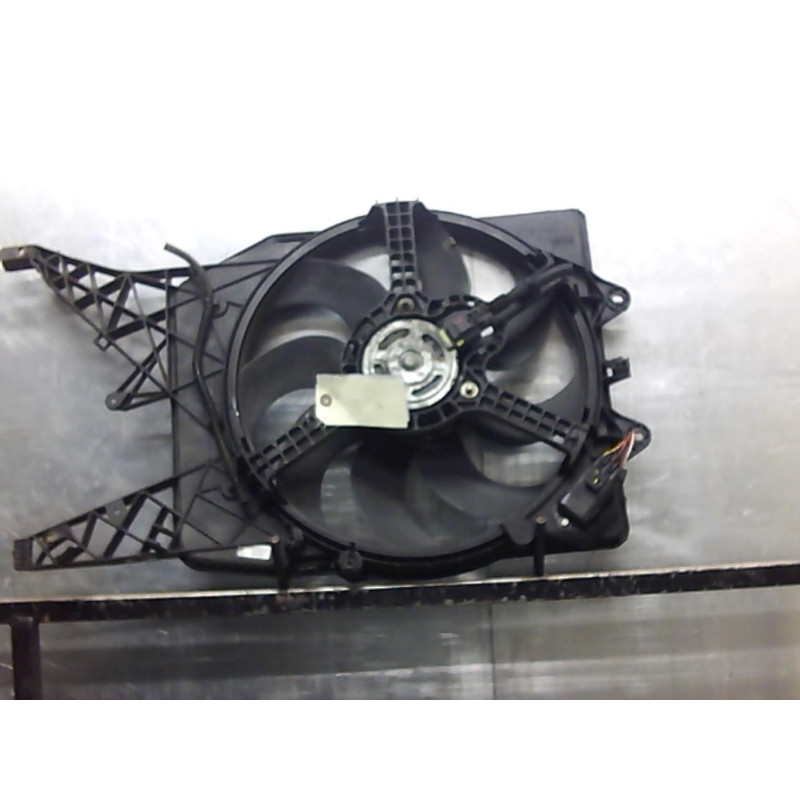 Moto ventilateur radiateur OPEL CORSA D Photo n°2