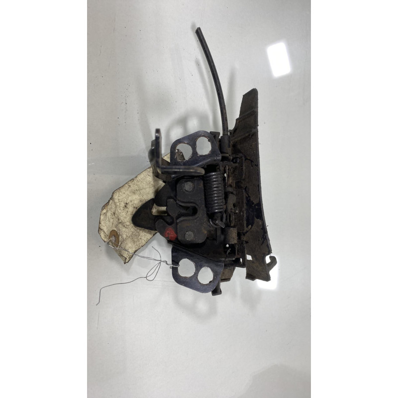 Fermeture de capot HYUNDAI I 10 1 Photo n°1