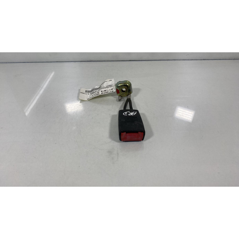 Attache ceinture arriere droit VOLKSWAGEN PASSAT 4 Photo n°1