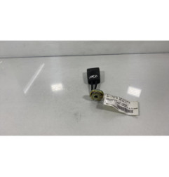 Attache ceinture arriere droit VOLKSWAGEN PASSAT 4
