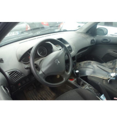 Attache ceinture arriere droit PEUGEOT 206+