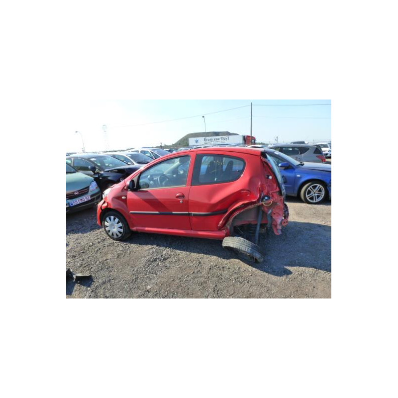 Pretensionneur de ceinture avant droit PEUGEOT 107 Photo n°5