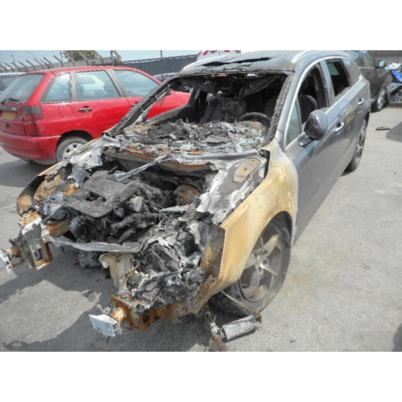 Attache ceinture arriere droit PEUGEOT 508 1 SW Photo n°4