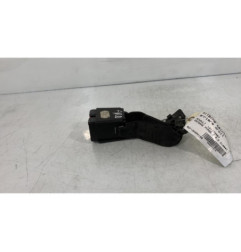 Attache ceinture arriere droit RENAULT SAFRANE