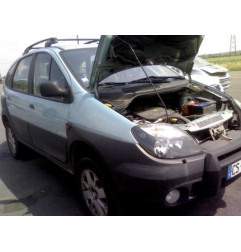 Crosse arriere droit RENAULT SCENIC 1