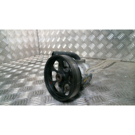 Pompe de direction RENAULT LAGUNA 2 Photo n°1