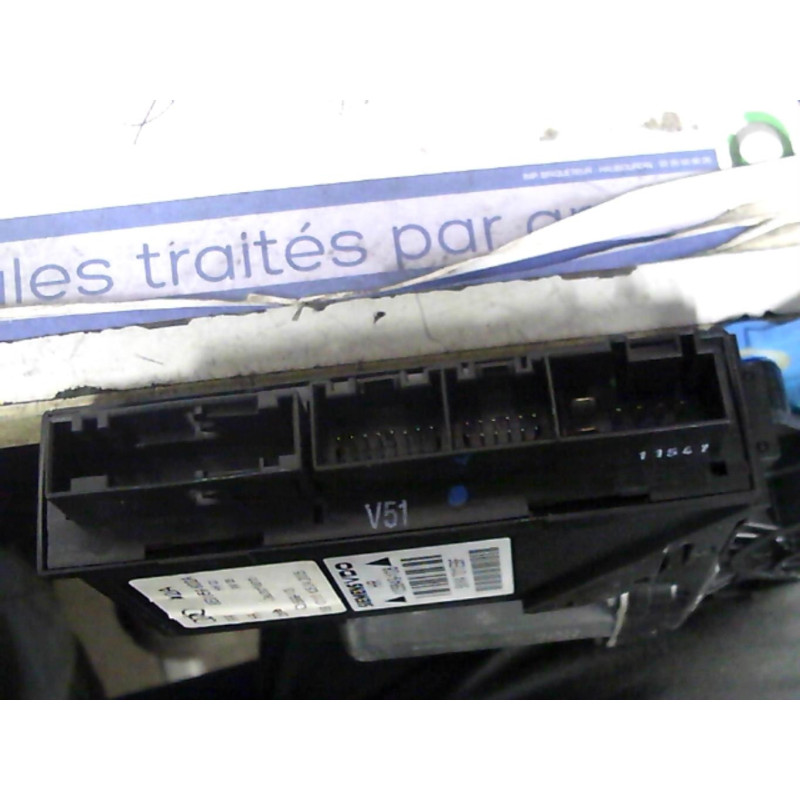 Leve vitre electrique arriere droit AUDI A4 2 Photo n°2