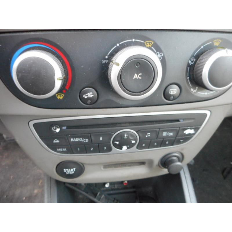 Pretensionneur de ceinture arriere gauche RENAULT MEGANE 3 Photo n°11
