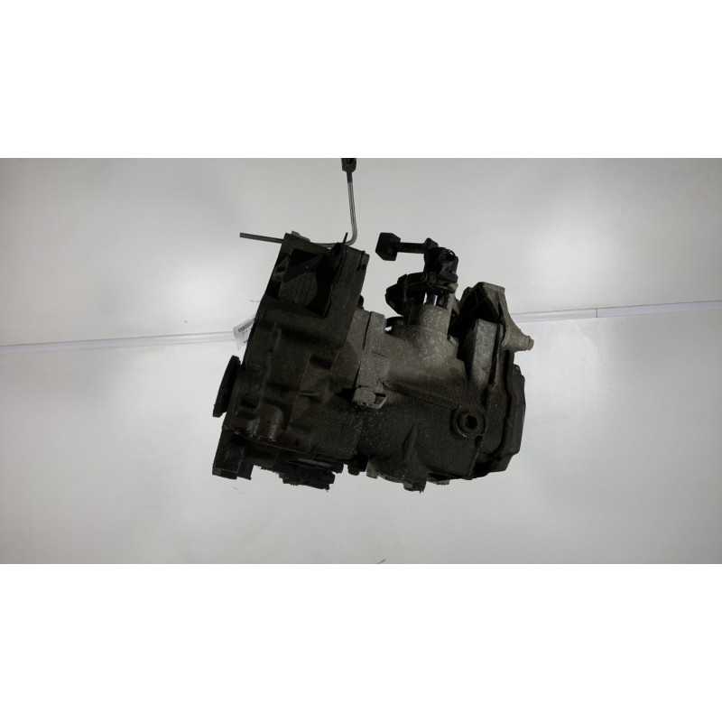 Boite de vitesses VOLKSWAGEN NEW BEETLE 1 Photo n°2