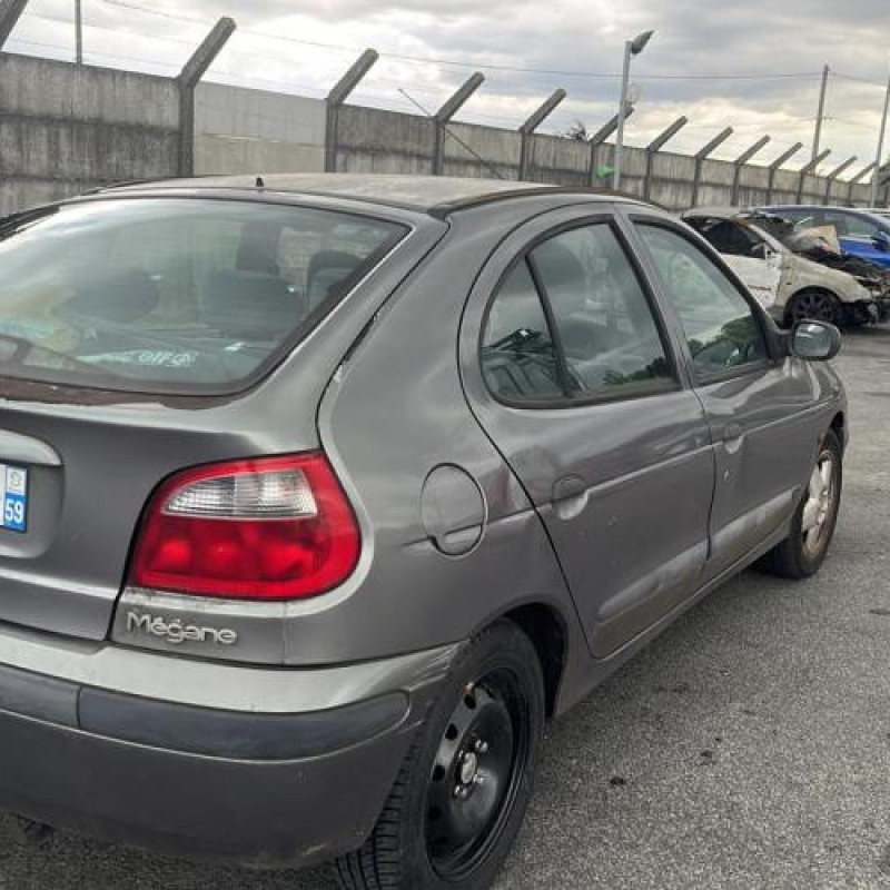 Serrure avant droit RENAULT MEGANE 1 Photo n°9