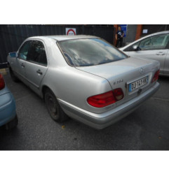 Leve vitre electrique avant droit MERCEDES CLASSE E 210