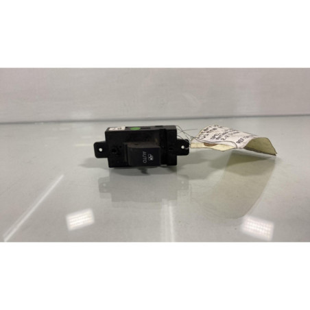 Interrupteur de leve vitre arriere gauche OPEL ANTARA Photo n°1