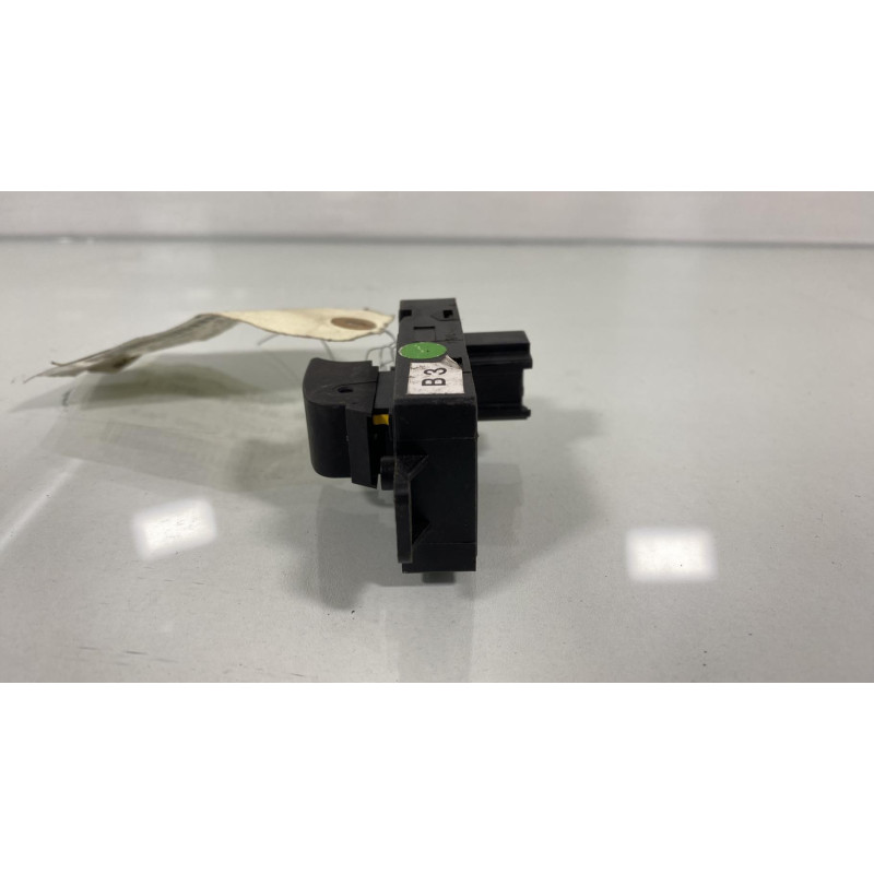Interrupteur de leve vitre avant droit OPEL ANTARA Photo n°2