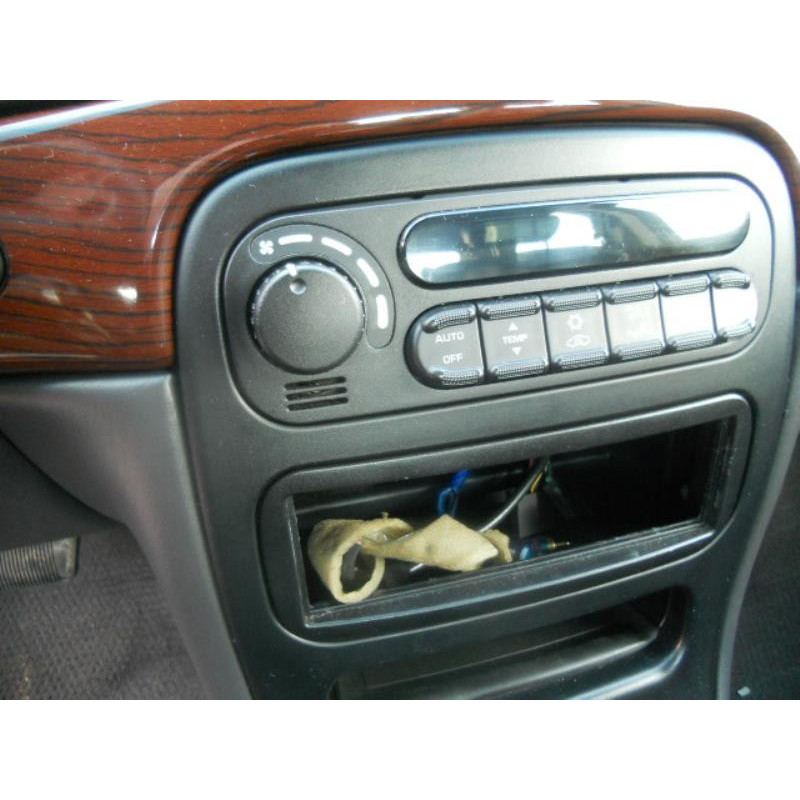 Porte avant gauche CHRYSLER 300M Photo n°10