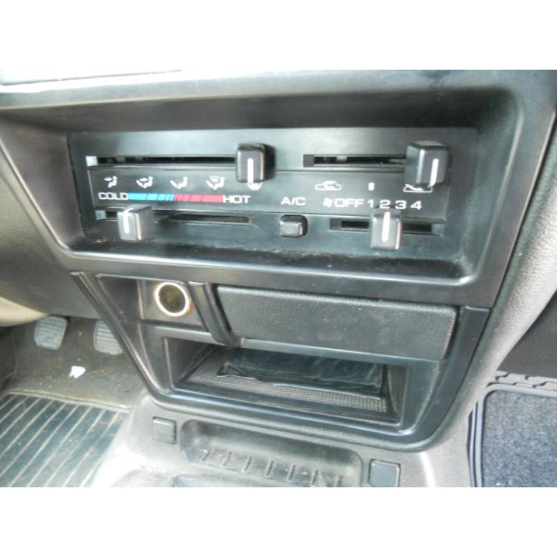 Porte avant gauche OPEL FRONTERA A Photo n°9