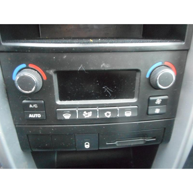 Leve vitre mecanique arriere gauche PEUGEOT 207 Photo n°12