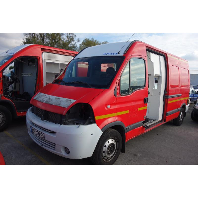 Crosse arriere droit RENAULT MASTER 2 Photo n°3