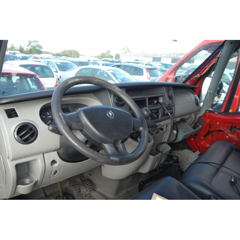 Crosse arriere droit RENAULT MASTER 2 Photo n°7