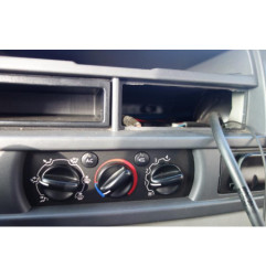 Crosse arriere droit RENAULT MASTER 2