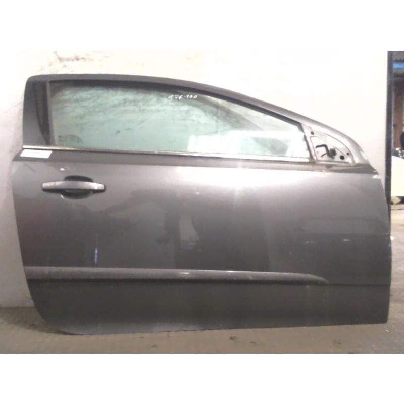 Porte avant droit OPEL ASTRA H Photo n°1