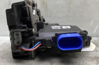 Serrure avant droit VOLKSWAGEN GOLF 5